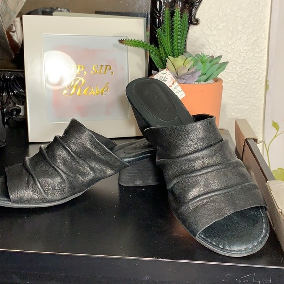 Born Shoes - Born slip on shoes